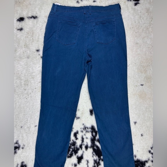 Gloria Vanderbilt Women’s Teal Amanda High Rise Denim Jeans Size 12 - Picture 9 of 10